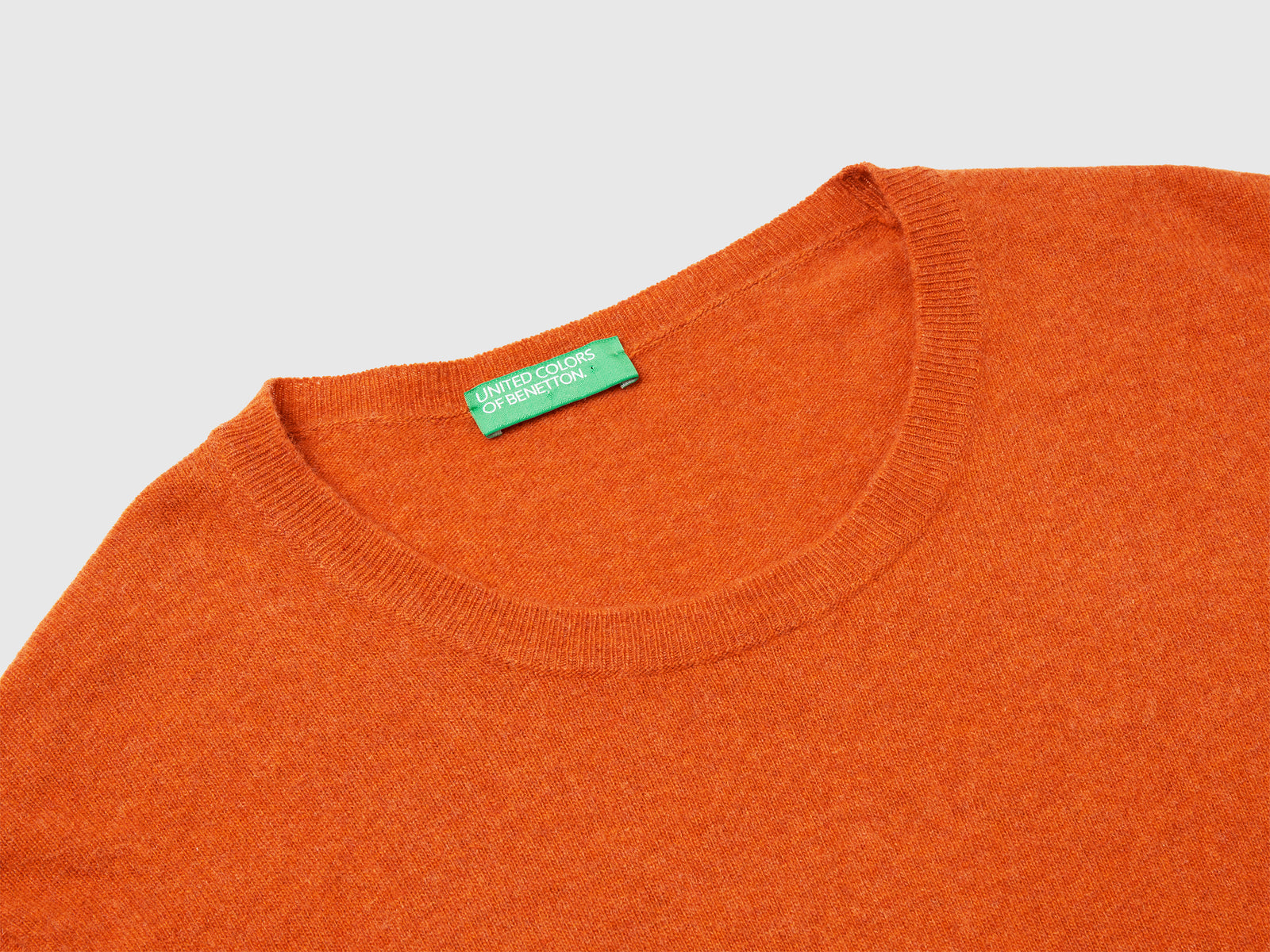 Maglia relaxed fit in pura lana Merino da donna arancione 3 | Benetton Outlet