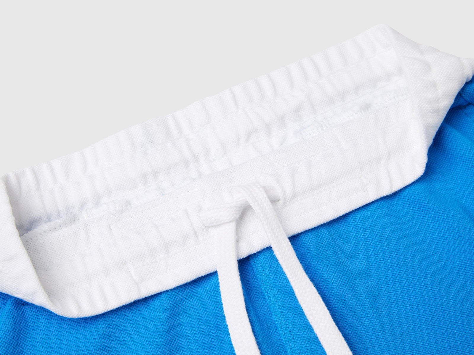 Pantaloni corti in cotone bio da bambino blu 3 | Benetton Outlet