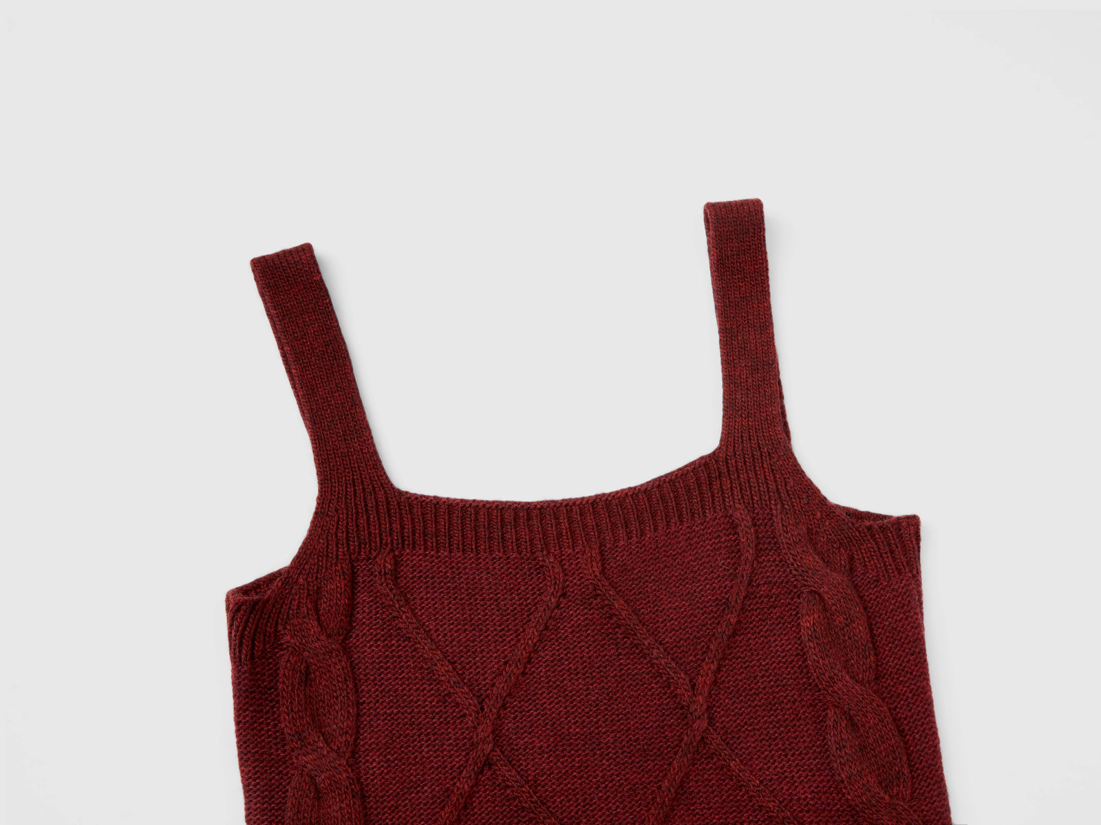 Crop top in maglia con trecce e losanghe da donna bordeaux 3 | Benetton Outlet