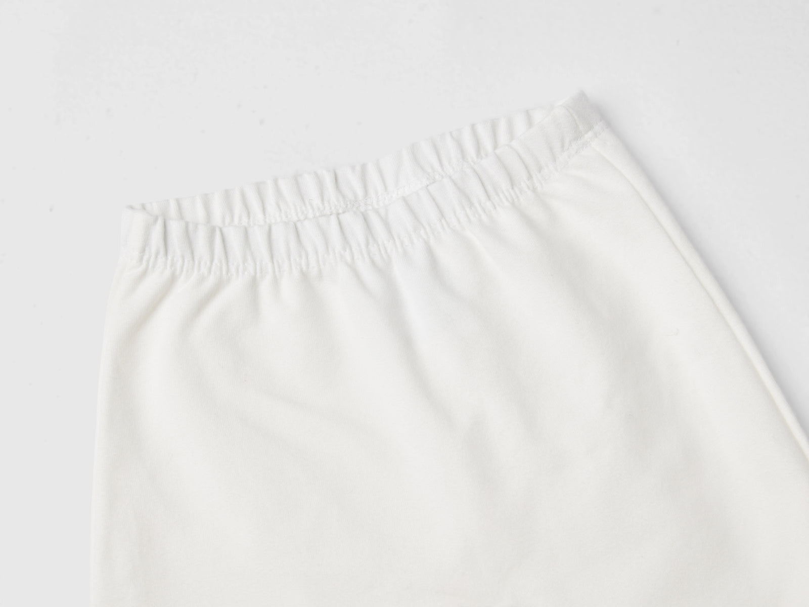 Completino in felpa leggera da neonato bianco panna 3 | Benetton Outlet