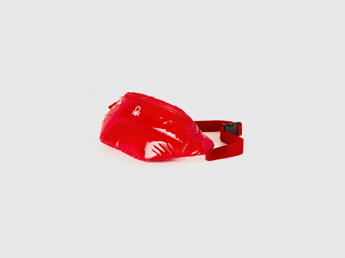 Fanny pack with logo