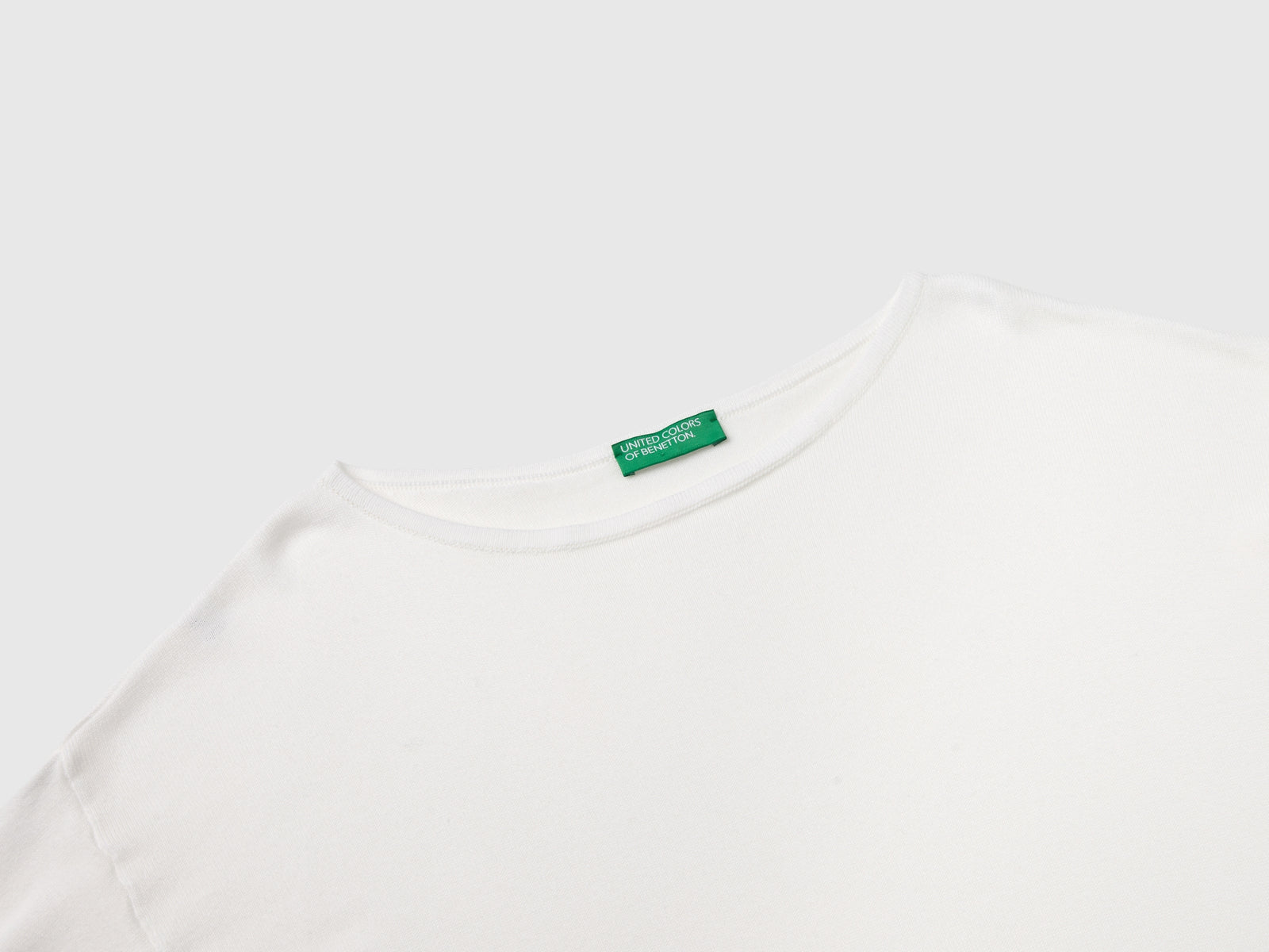 Maglia con scollo a barchetta da donna bianco panna 3 | Benetton Outlet