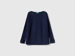 Maglia con scollo a barchetta