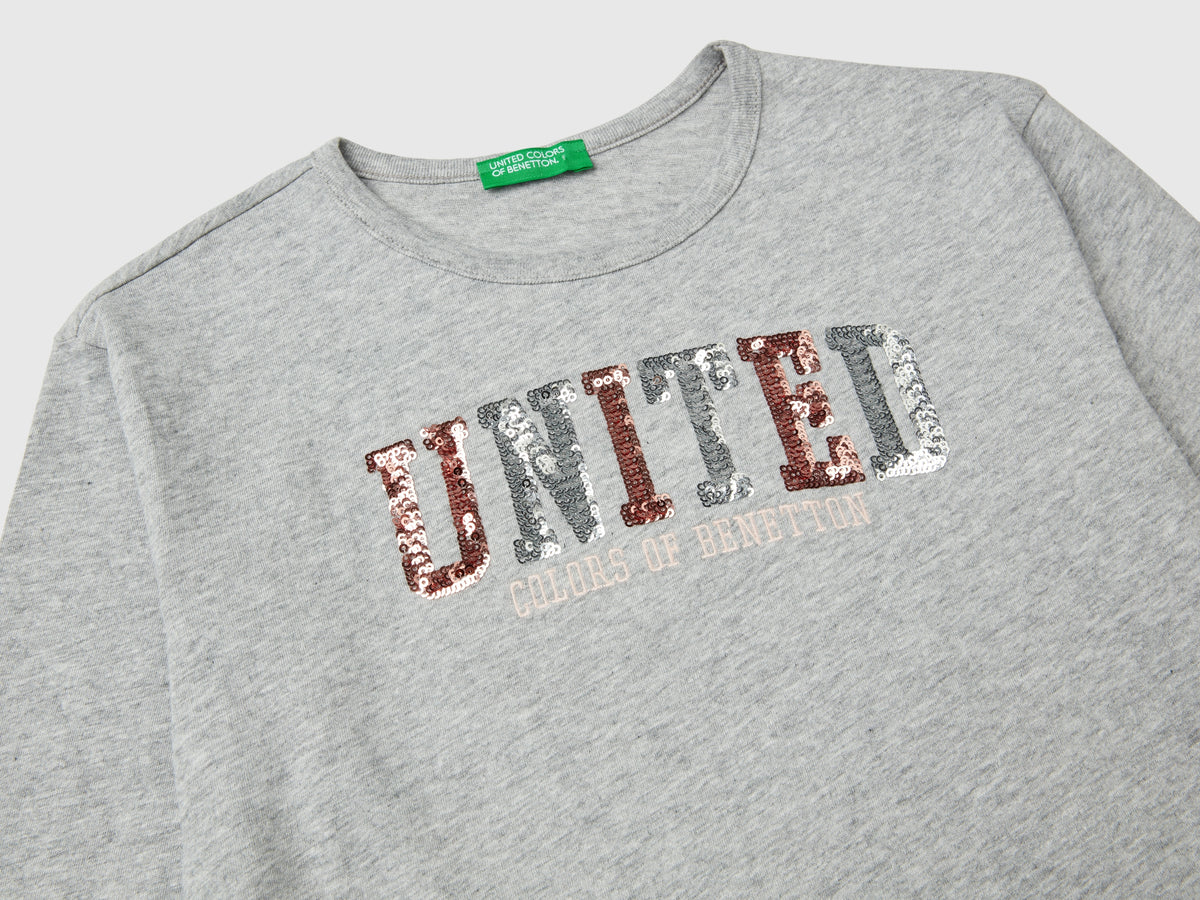 T-shirt in caldo cotone bio con paillettes