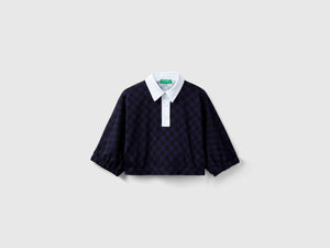 Top cropped a scacchi