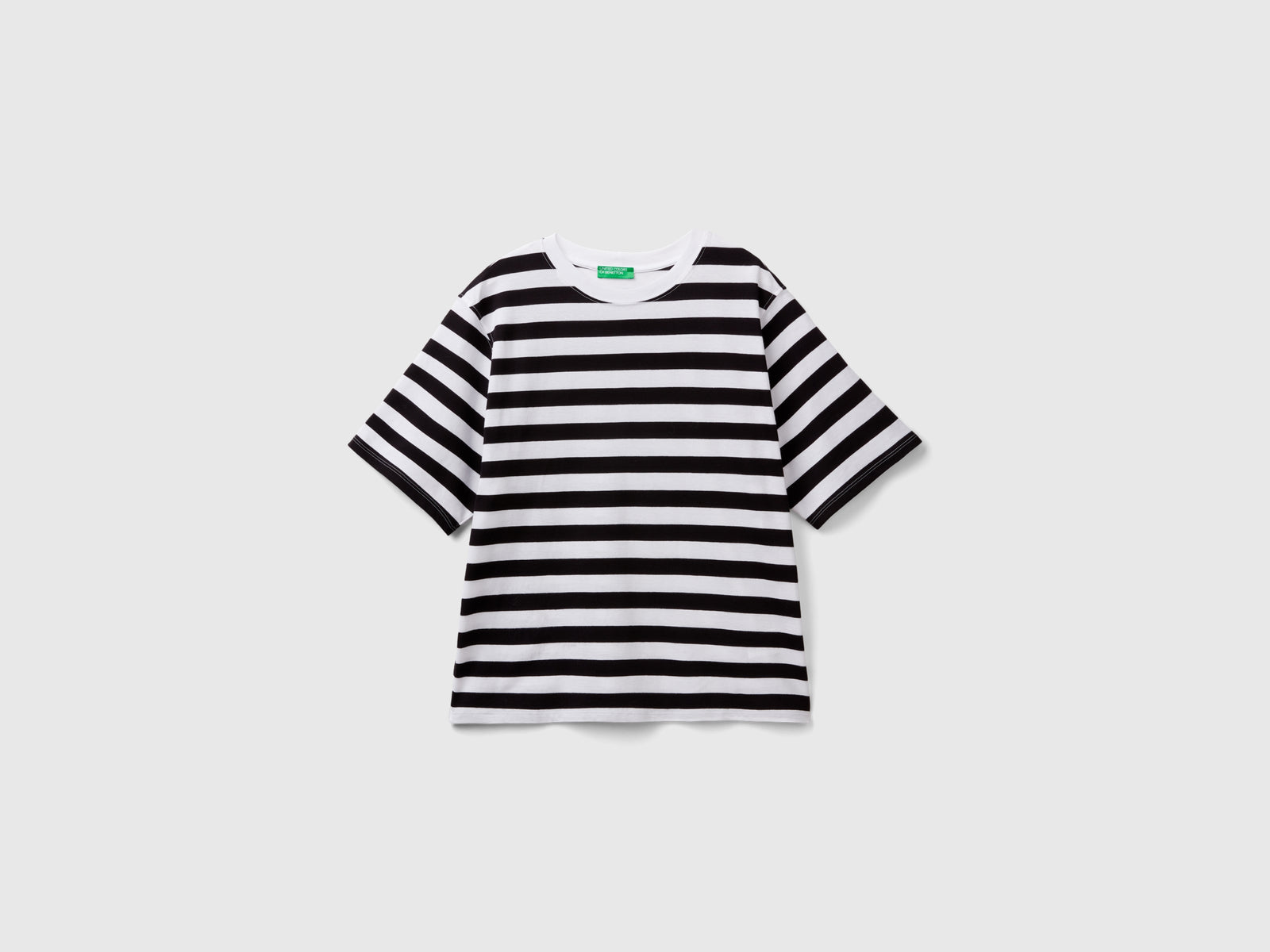 T-shirt a righe comfort fit da donna nero | Benetton Outlet