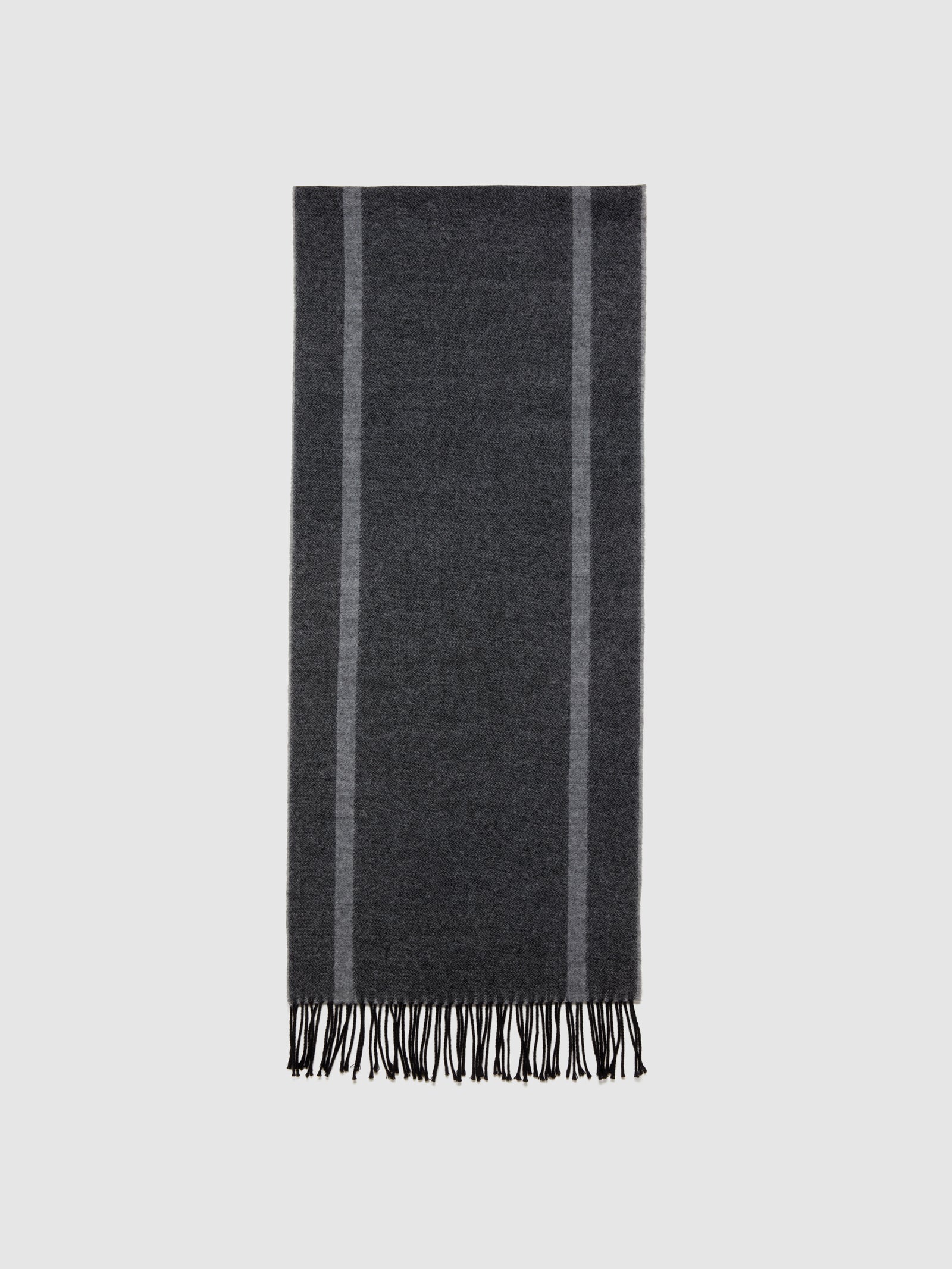 Sciarpa con contrasto da uomo grigio | Sisley Outlet