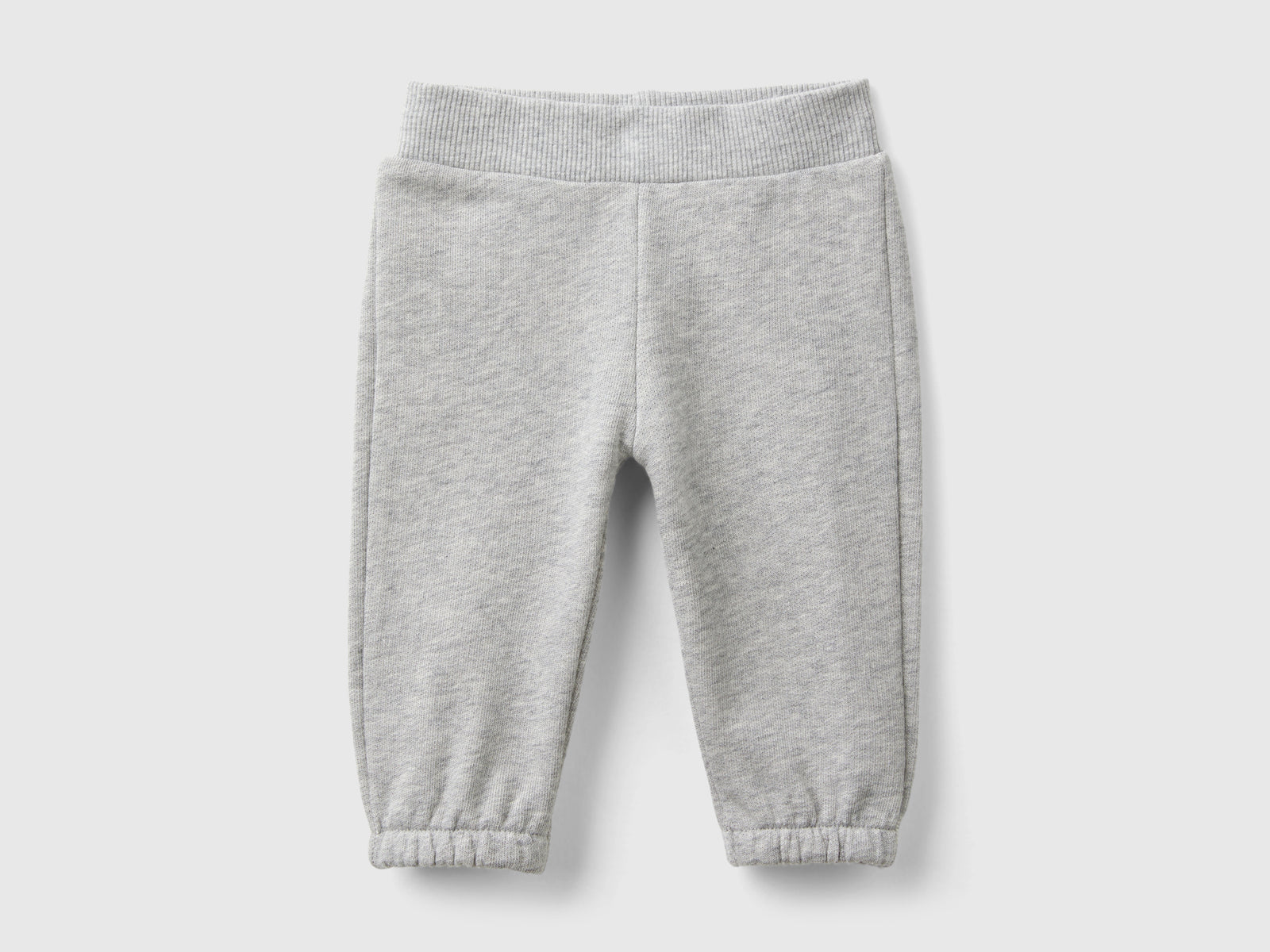 Pantaloni in felpa di cotone bio da neonato grigio chiaro | Benetton Outlet