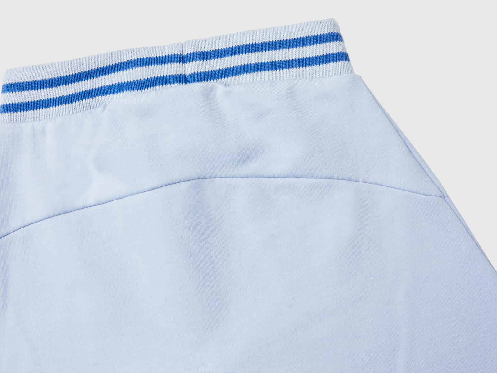 Completino in felpa leggera da neonato celeste 4 | Benetton Outlet