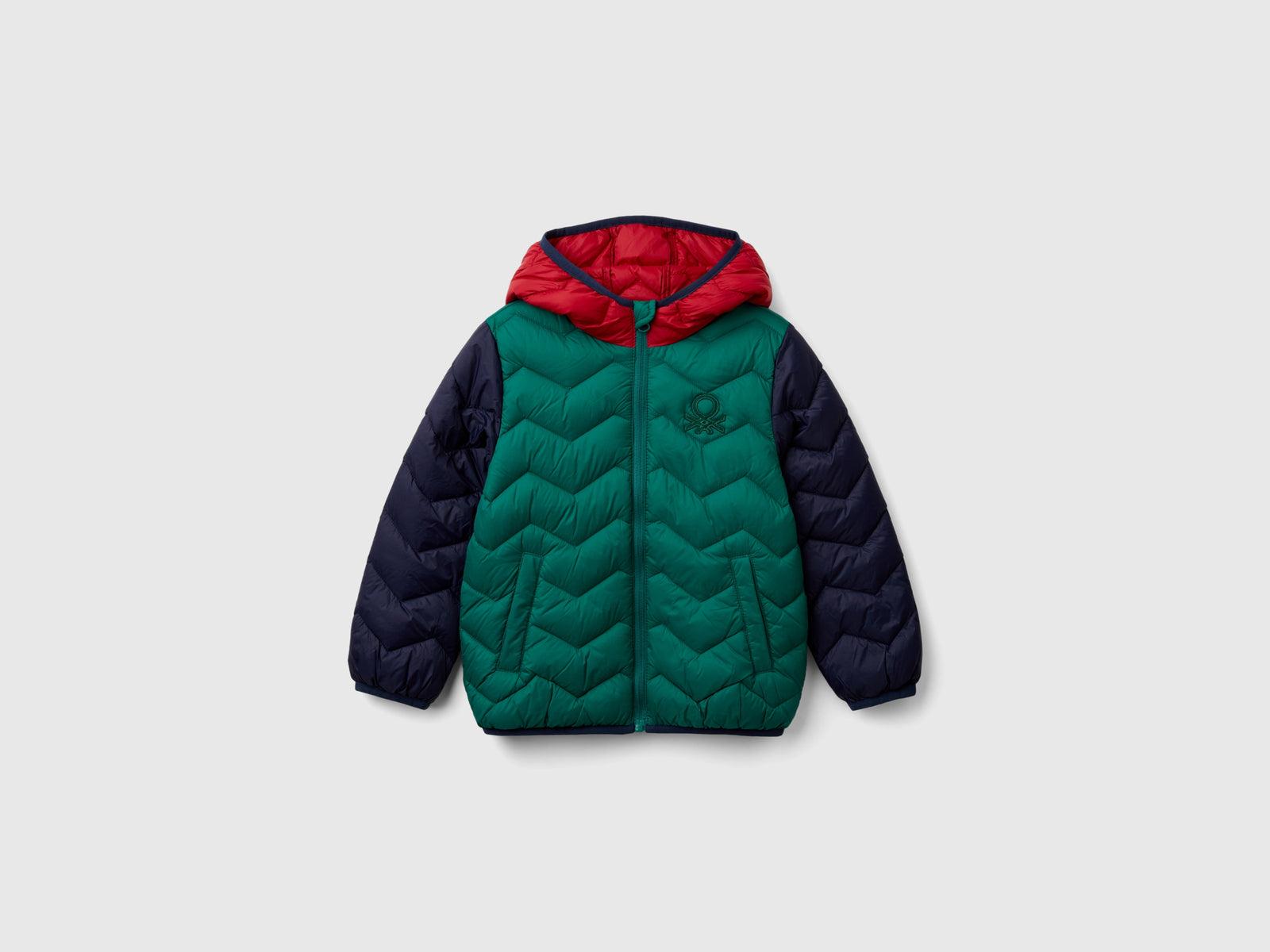 Giubbotto imbottito con cappuccio da bimbo multi-color | Benetton Outlet