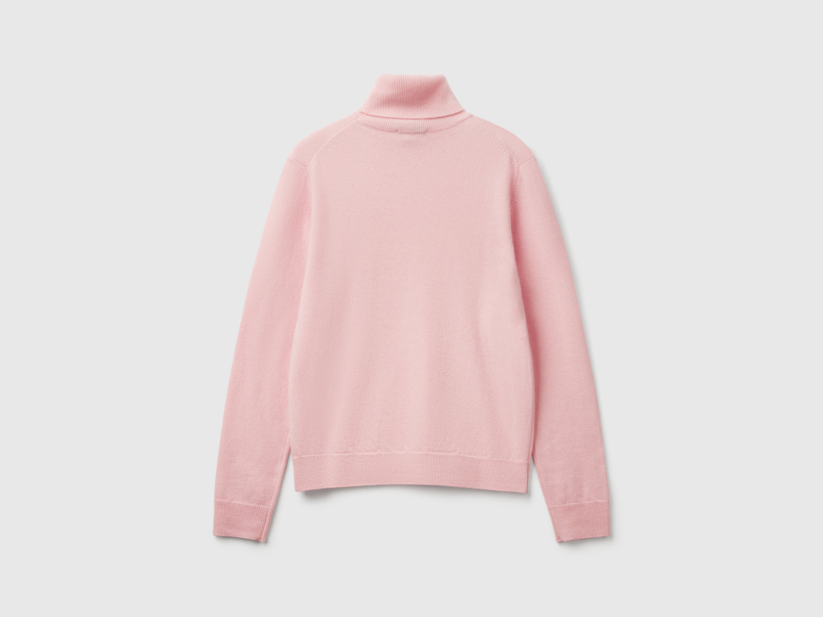 Maglione dolcevita rosa cipria in pura lana Merino da donna rosa tenue 2 | Benetton Outlet