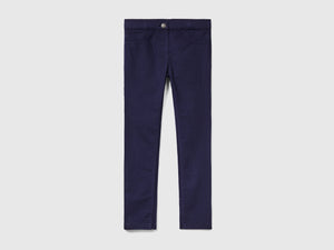 Pantaloni super skinny