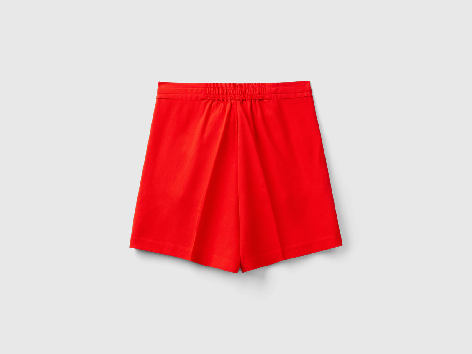 Bermuda con coulisse da donna rosso 2 | Benetton Outlet