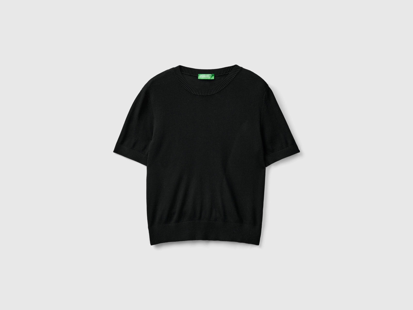 Maglia a manica corta da donna nero | Benetton Outlet