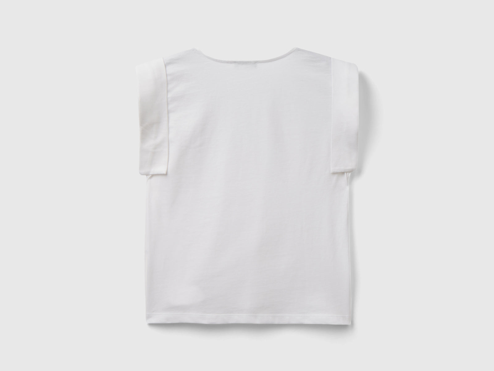 T-shirt con manica ad angelo da donna bianco 2 | Benetton Outlet
