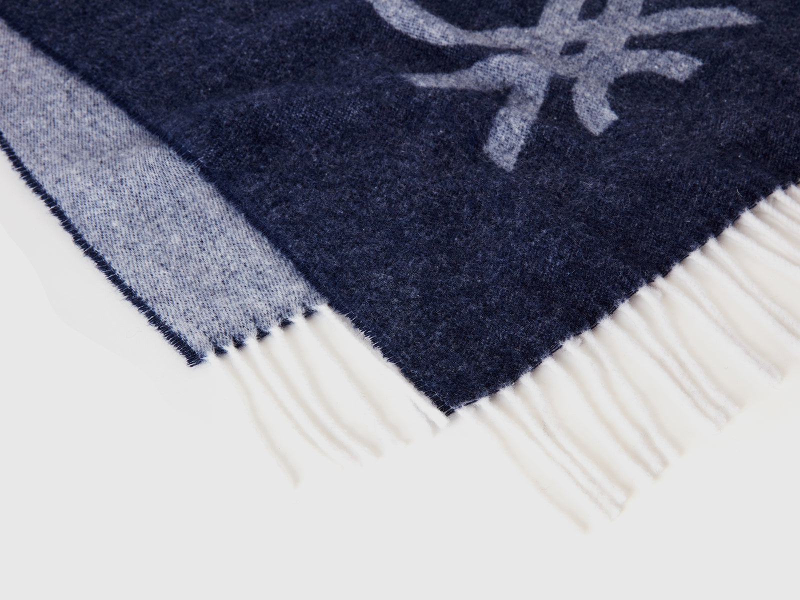 Sciarpa in misto lana e viscosa da uomo blu scuro 2 | Benetton Outlet
