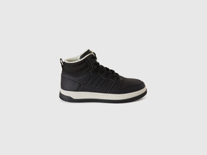 Sneakers alte in tessuto spalmato e mesh