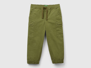 Pantaloni cargo con coulisse