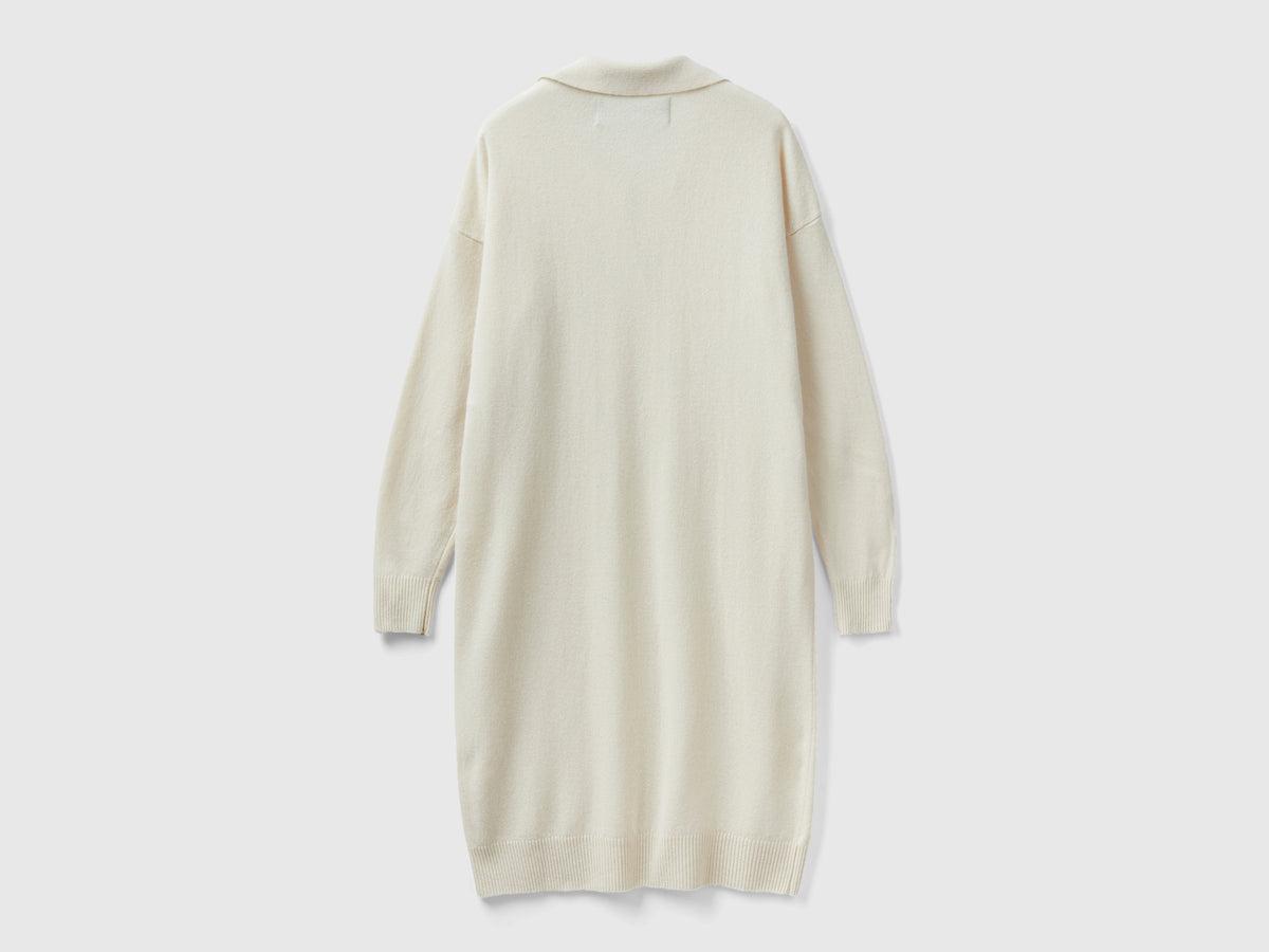 Abito in maglia con colletto