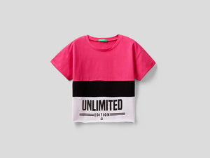 Maglietta cropped con stampa