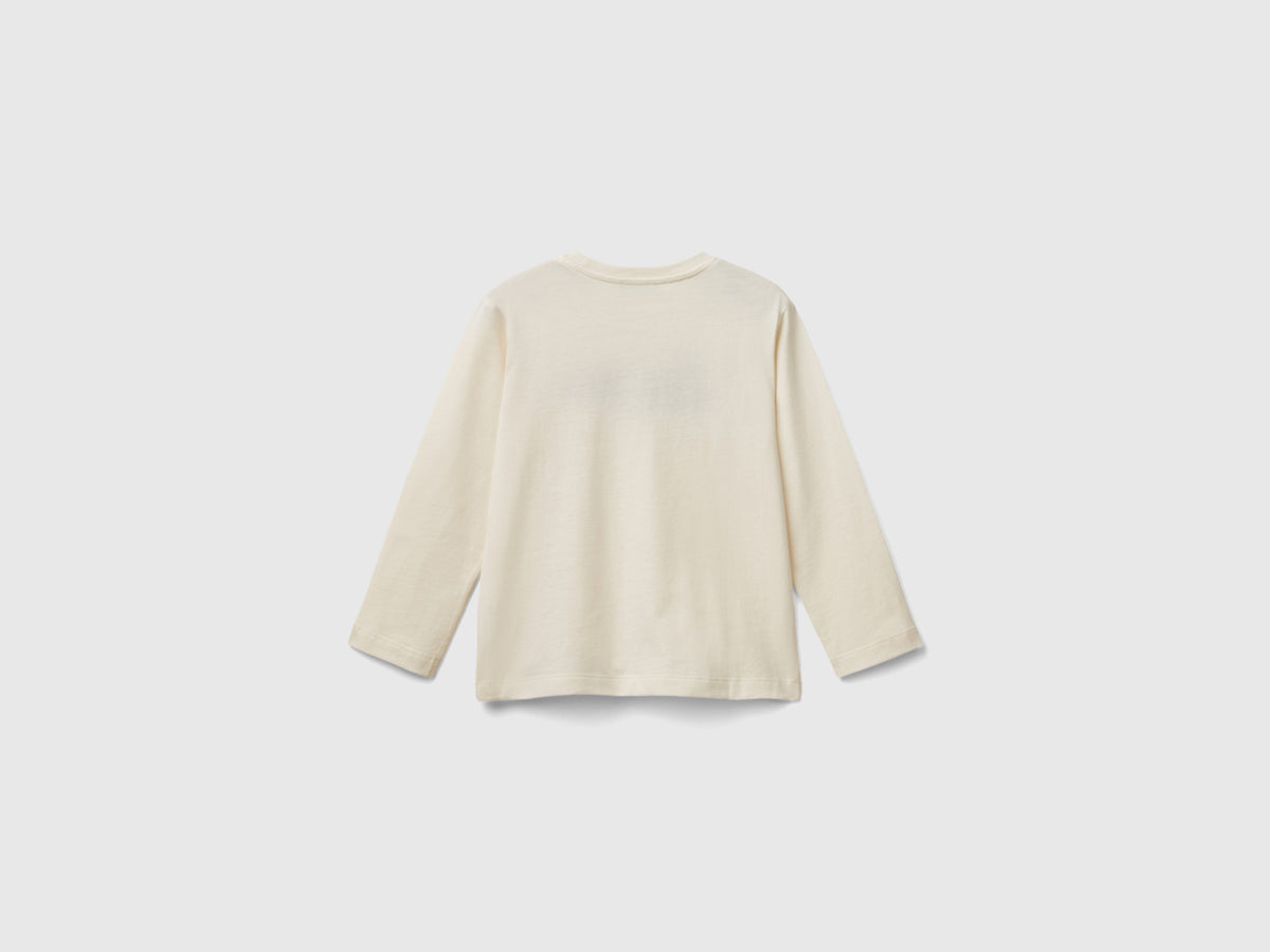 T-shirt con ricamo logo in cotone bio