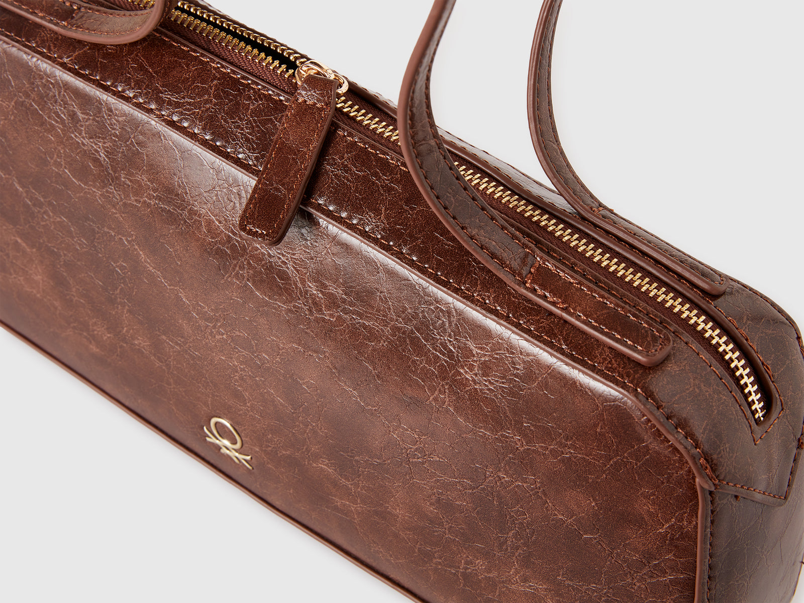 Borsa a spalla in tessuto spalmato da donna marrone 3 | Benetton Outlet