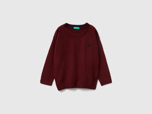 Maglia girocollo con ricamo