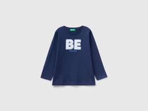 T-shirt con ricamo in spugna