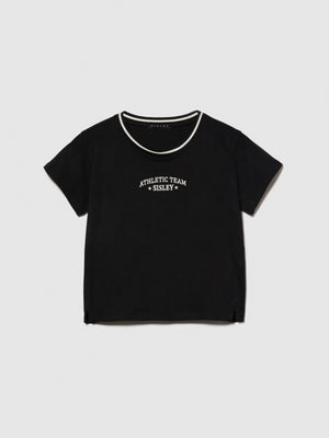 T-shirt con ricamo