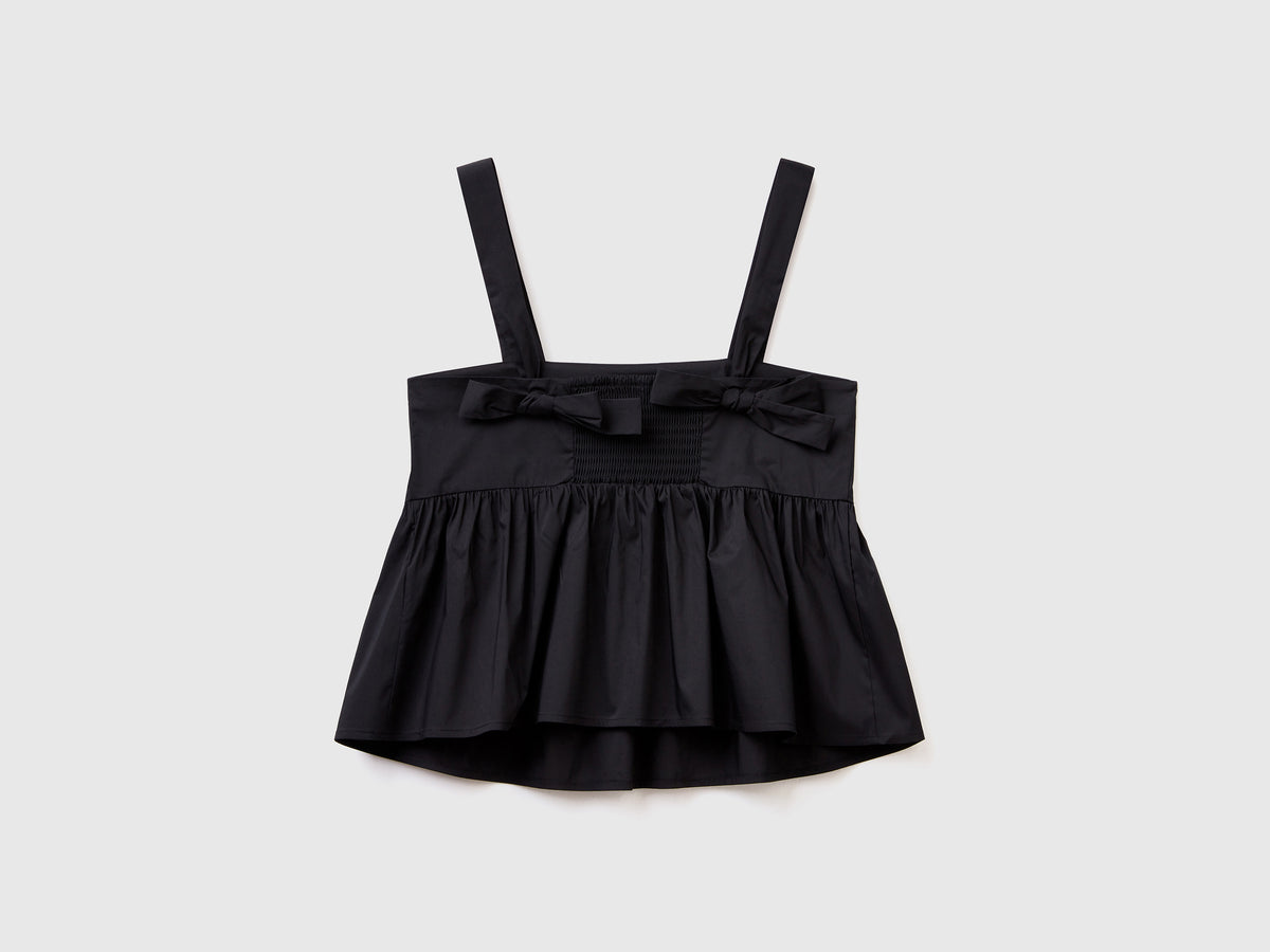 Top a canotta in misto cotone elasticizzato con balza arricciata