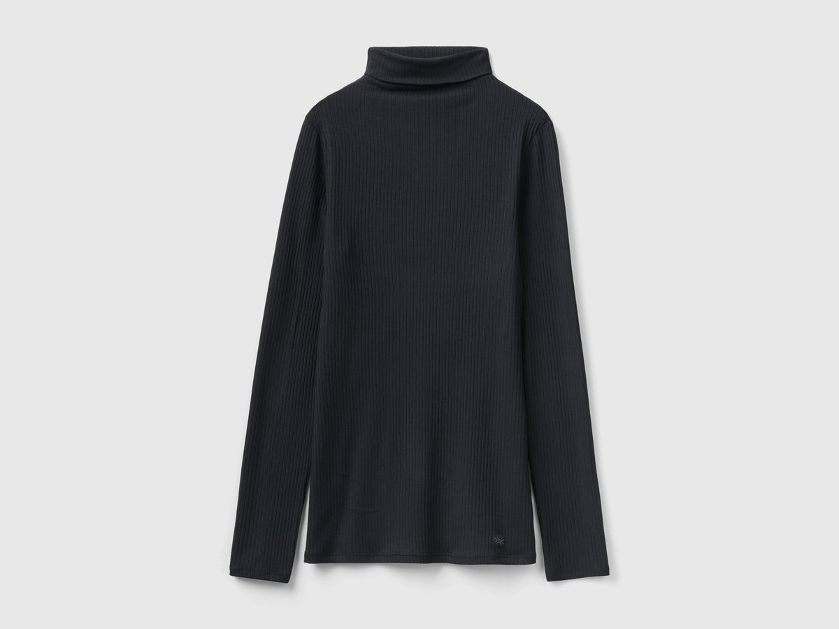 T-shirt lupetto a costine