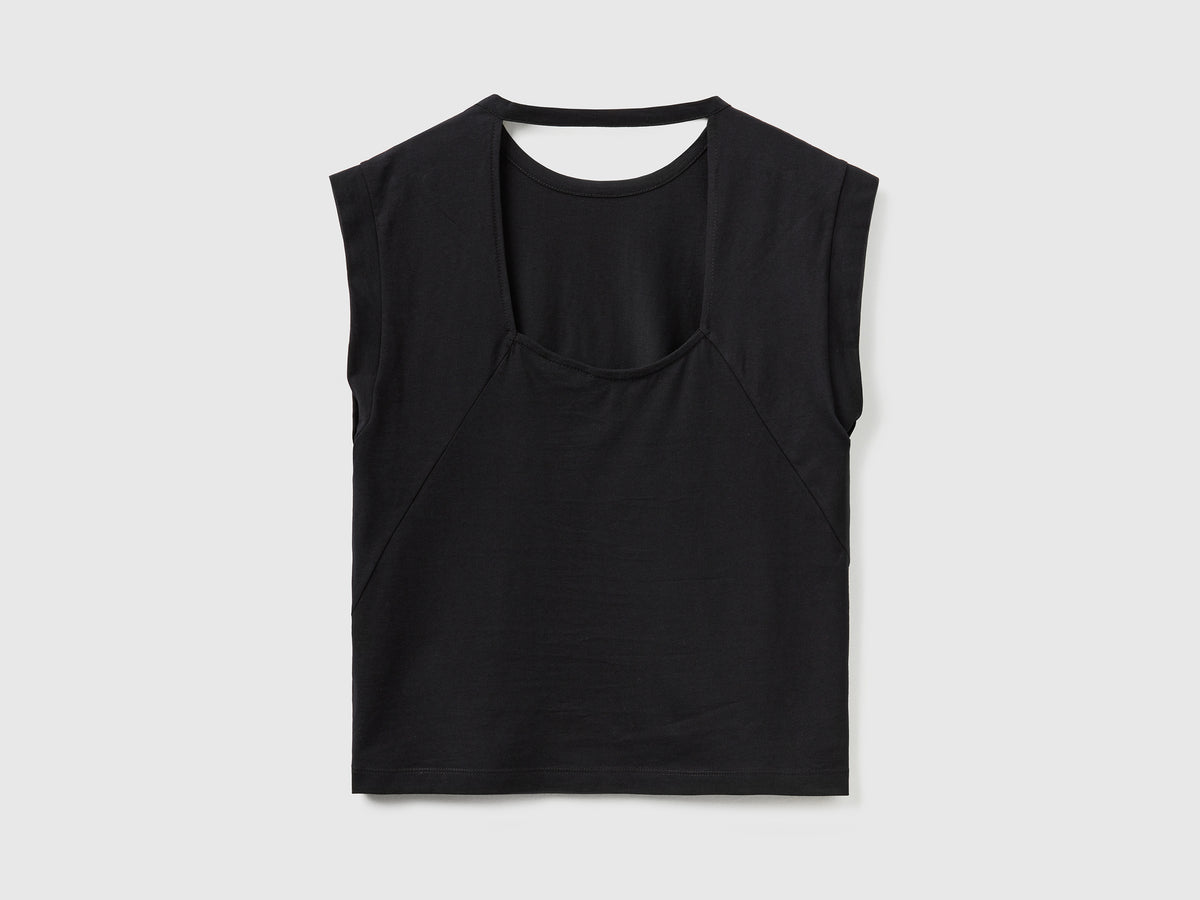 T-shirt girocollo smanicata in puro cotone