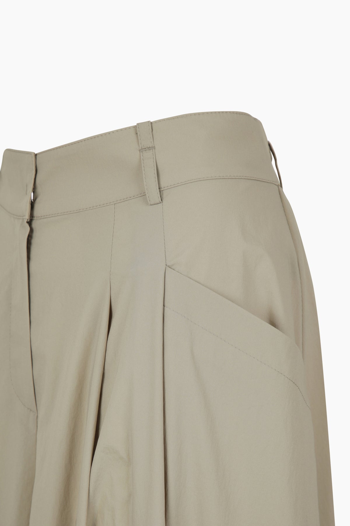 Pantaloni ampi cropped chiaro