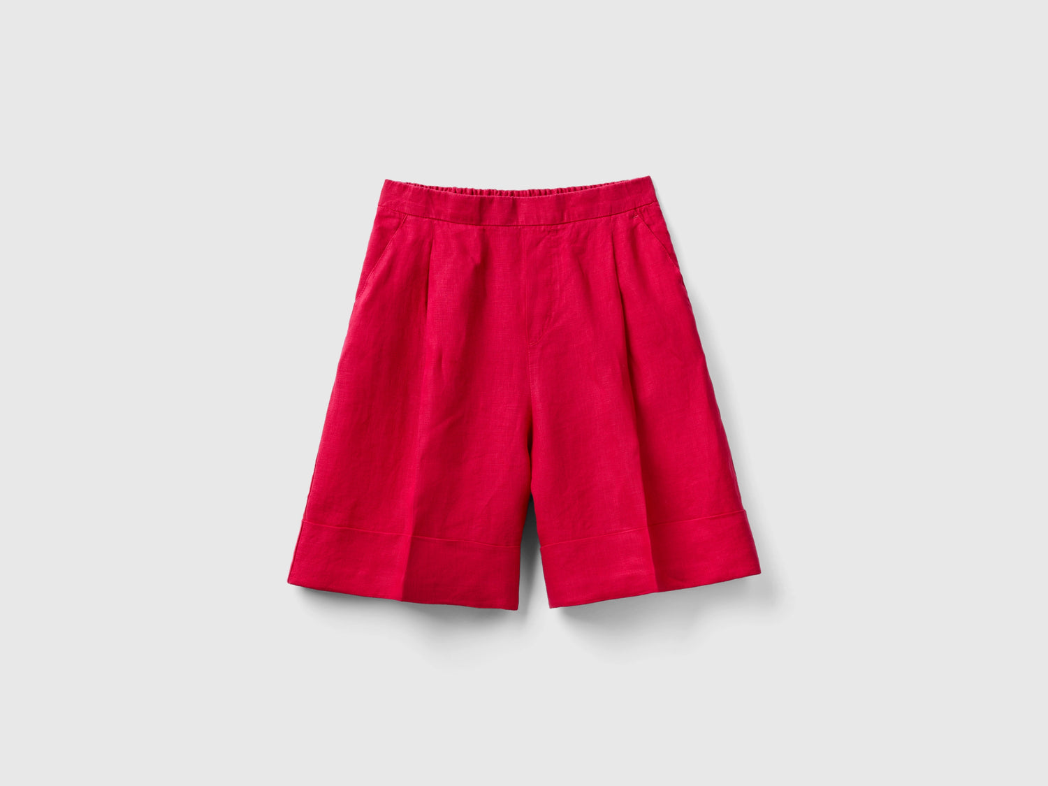 Pantaloni corti modello bermuda in puro lino da donna fucsia | Benetton Outlet