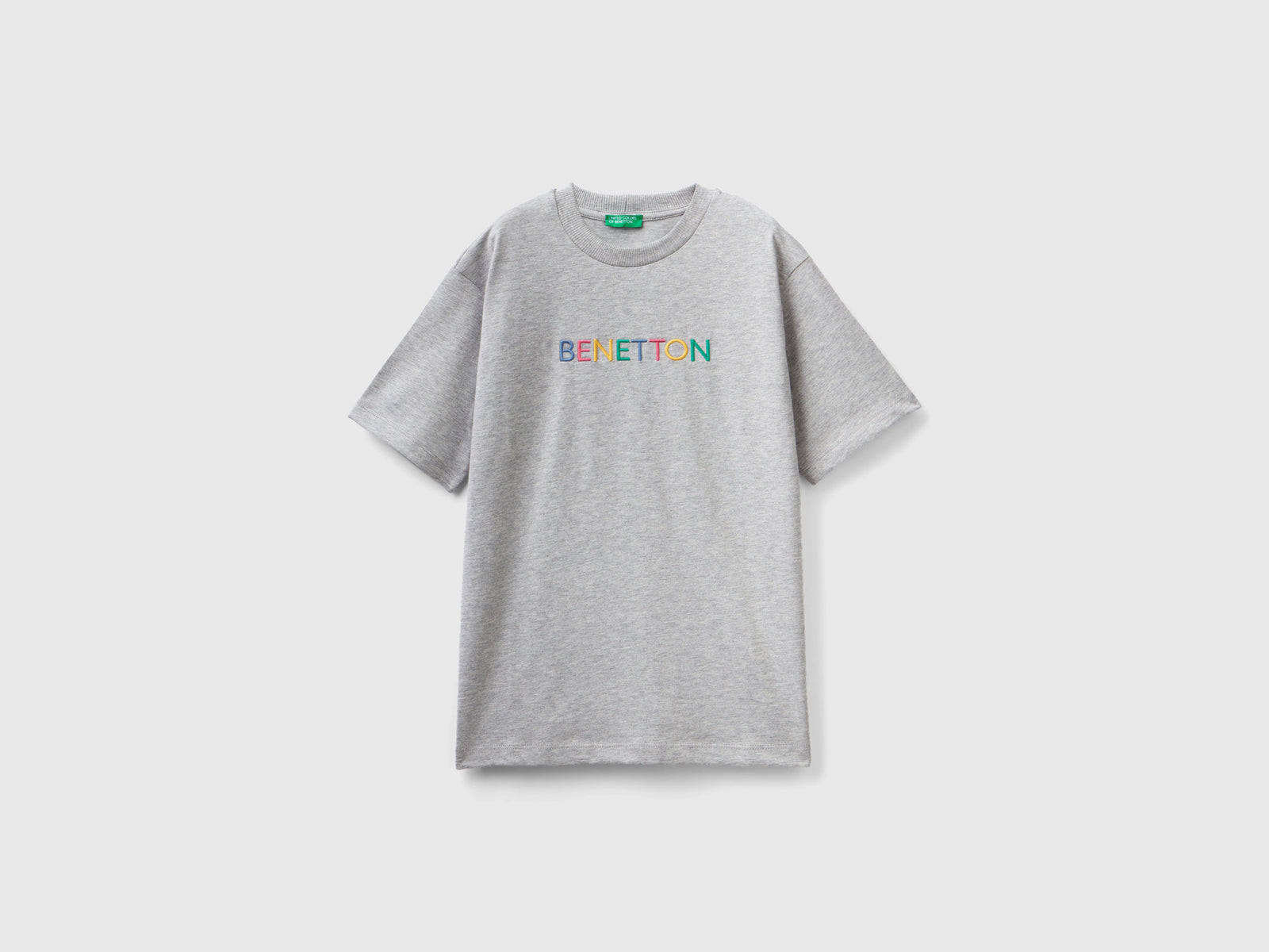 Maglietta con ricamo logo da bambino grigio chiaro | Benetton Outlet