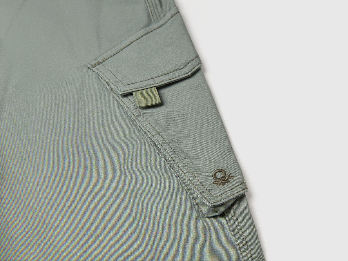 Pantaloni cargo regular fit