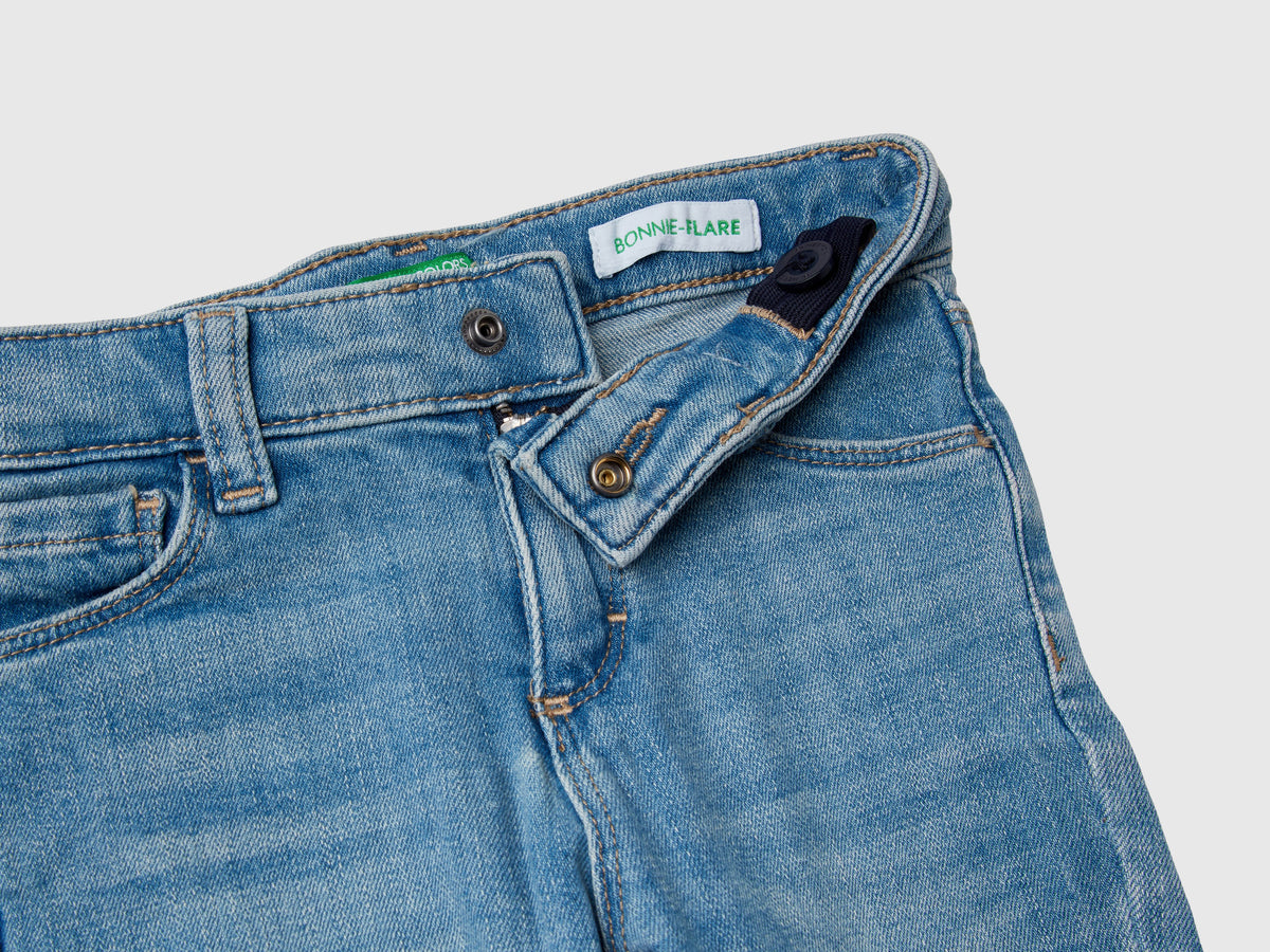Jeans cinque tasche a zampa