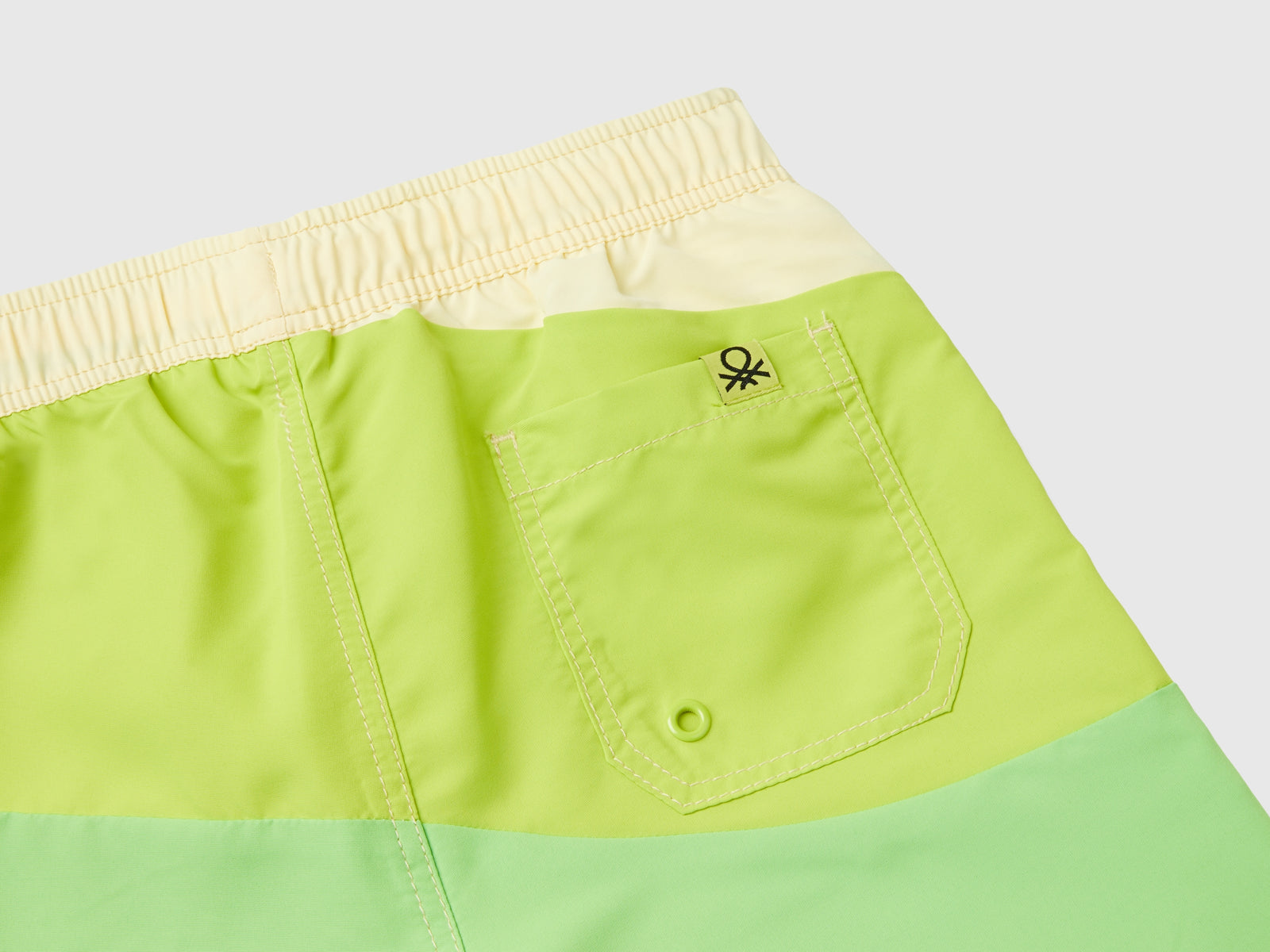 Costume boxer con motivo onde da bambino lime 2 | Benetton Outlet