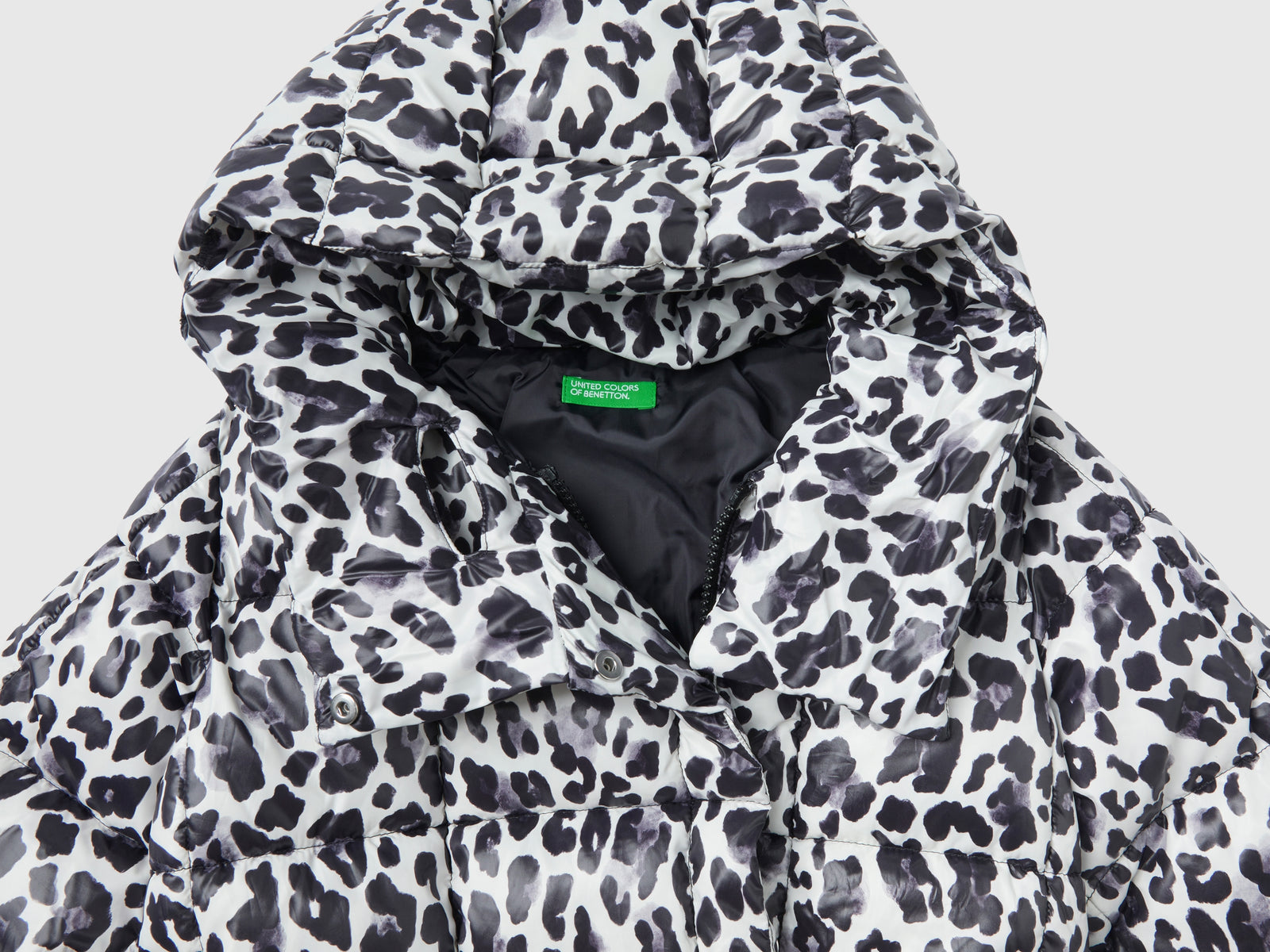 Giubbotto con stampa animalier da bimba multi-color 3 | Benetton Outlet