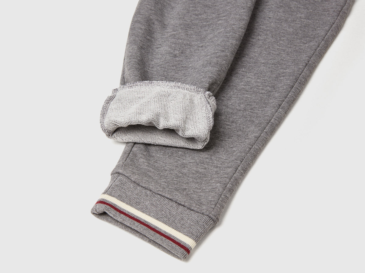 Pantaloni in felpa con gamba dritta