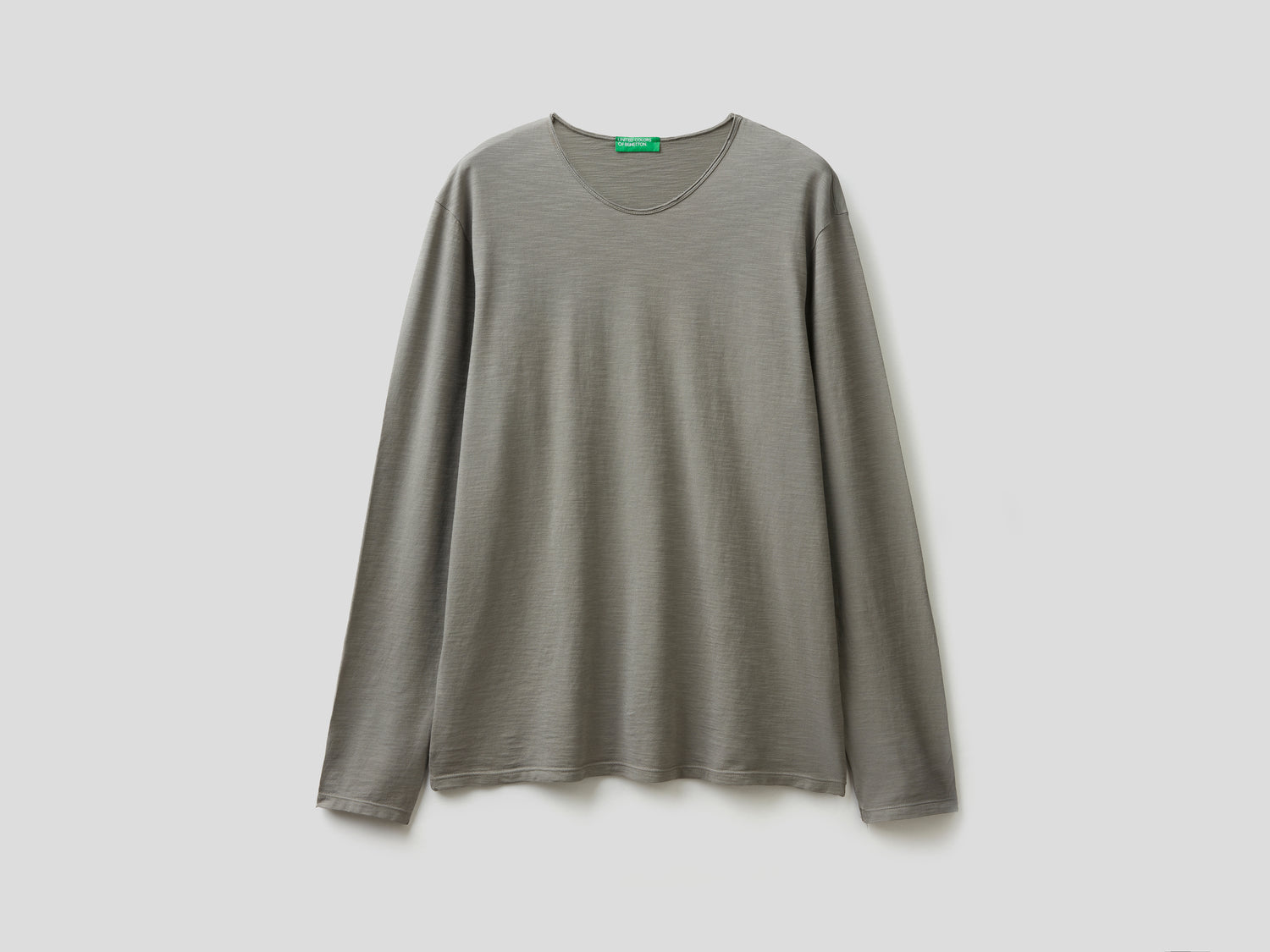 T-shirt a manica lunga in 100% cotone da uomo grigio scuro | Benetton Outlet