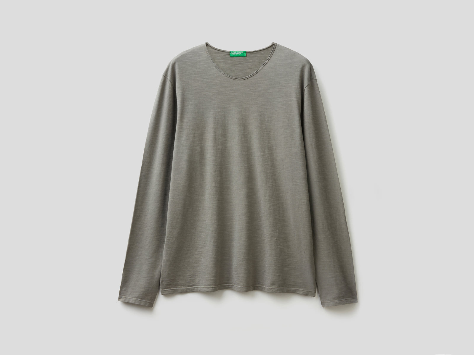 T-shirt a manica lunga in 100% cotone da uomo grigio scuro | Benetton Outlet