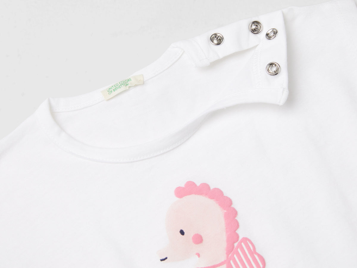 Completo t-shirt e bermuda