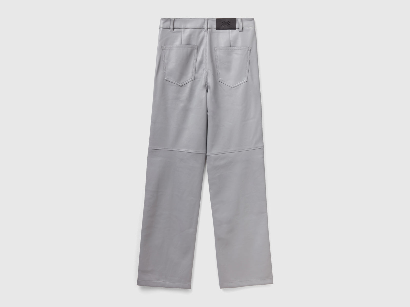 Pantaloni in tessuto spalmato da donna grigio chiaro 2 | Benetton Outlet