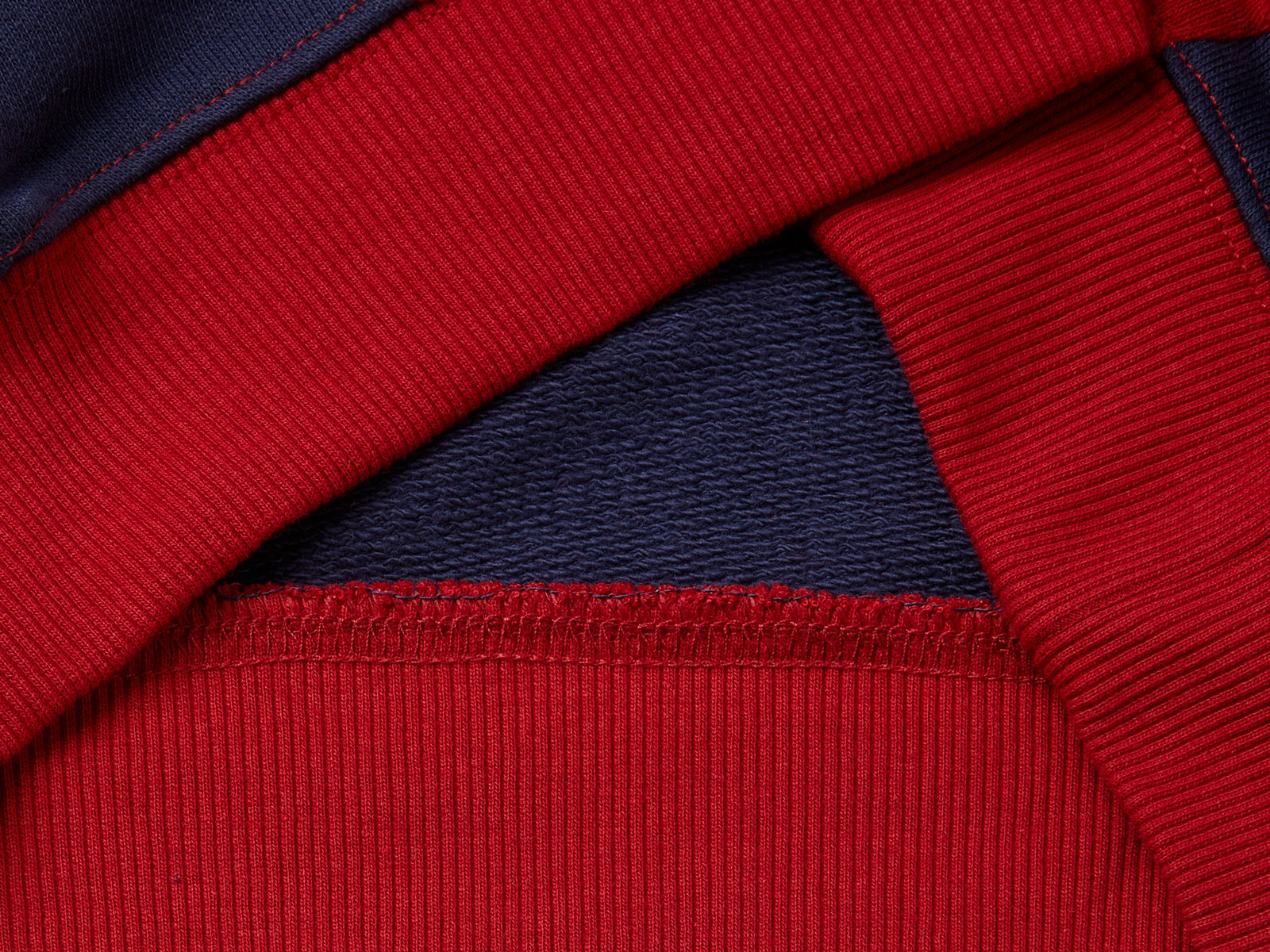 Felpa con stampa e cappuccio da bambino multi-color 3 | Benetton Outlet