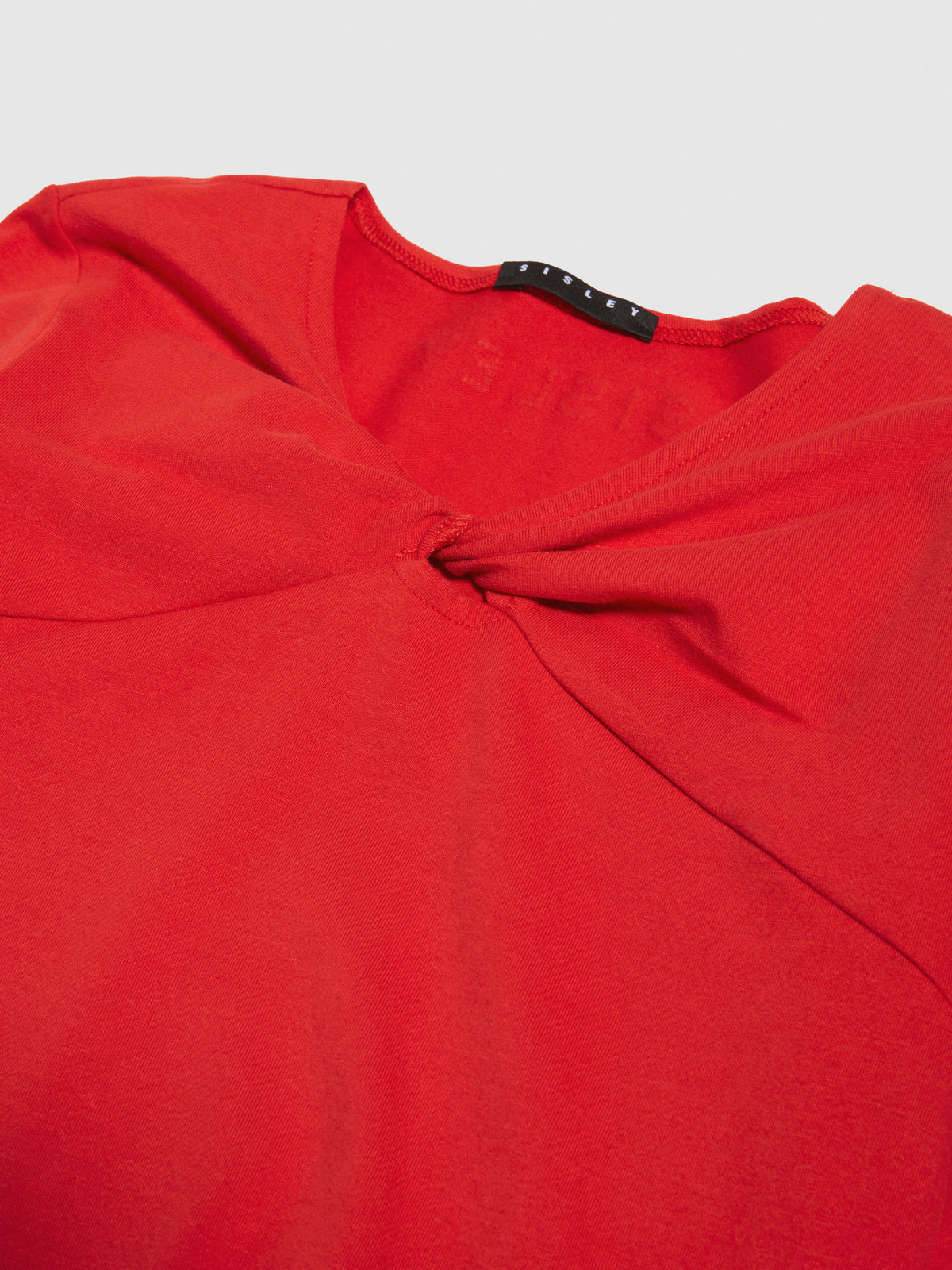 T-shirt con nodo