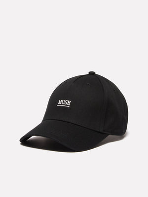 Cappello con ricamo