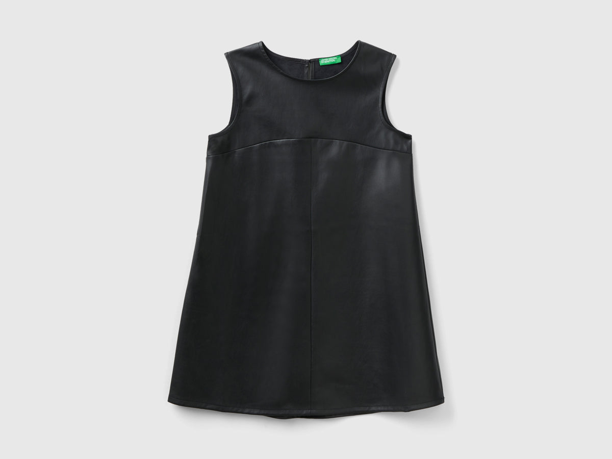 Vestito in tessuto spalmato