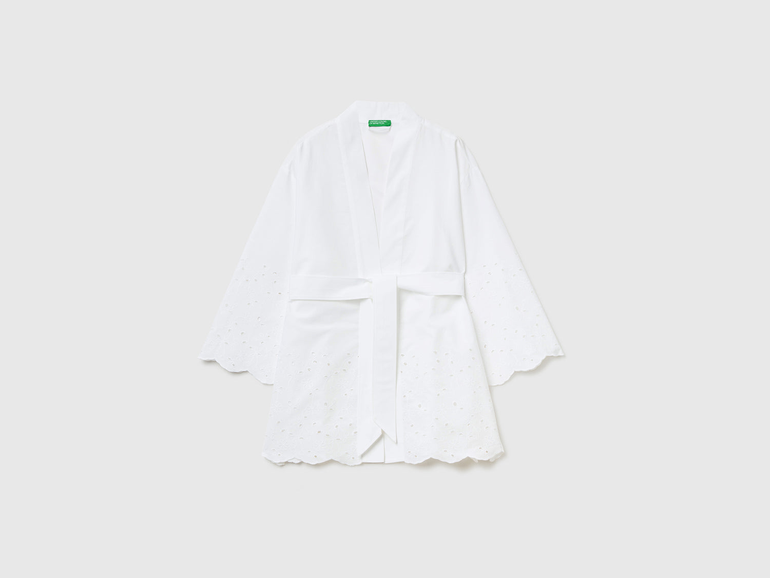 Giacca modello kimono in misto cotone dalla vestibilità morbida da donna bianco | Benetton Outlet