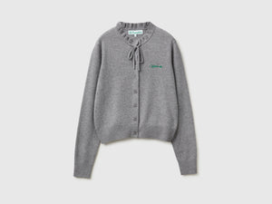 Cardigan con collo rouches